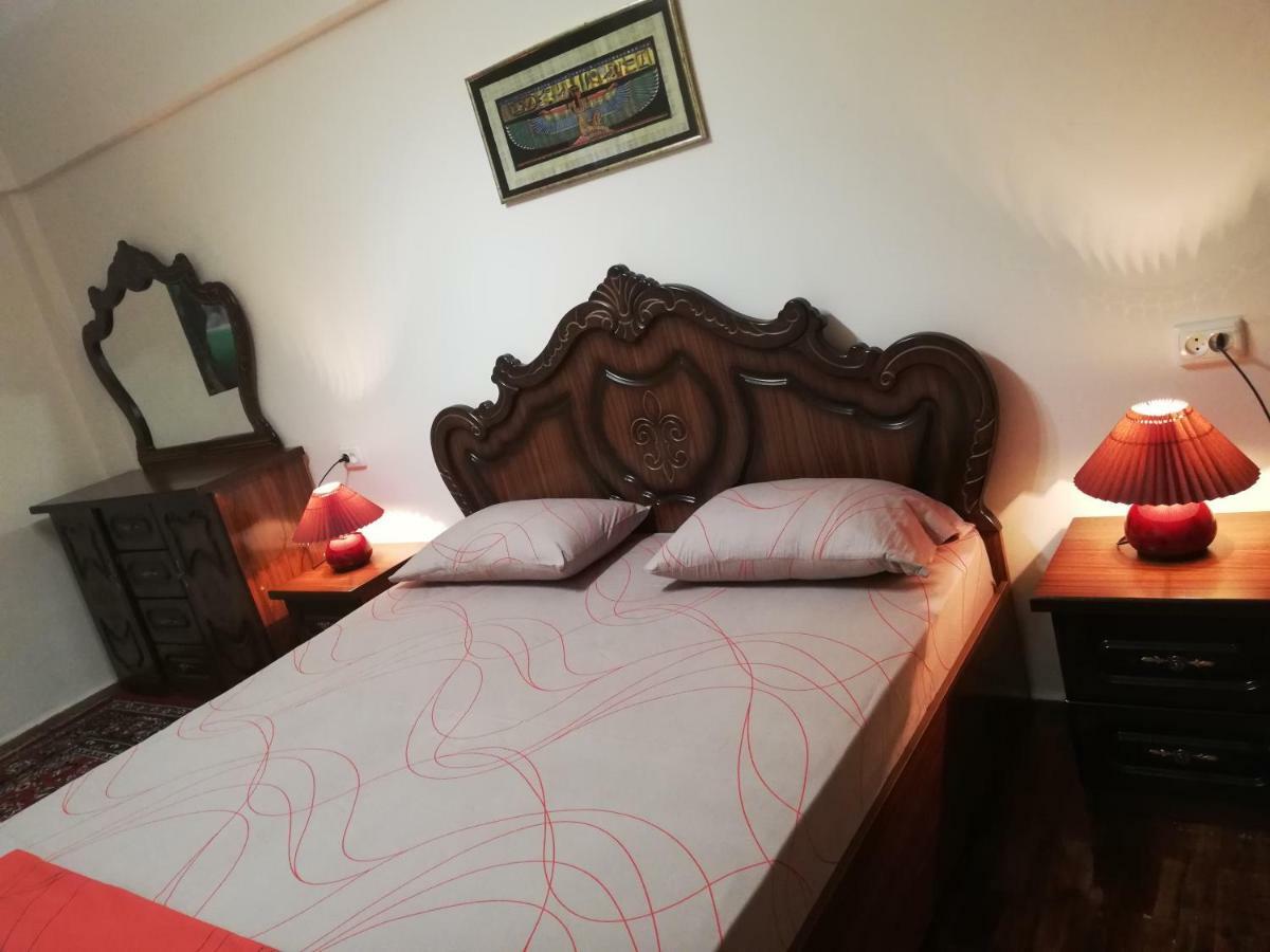 3Br Chorsu Apartamento Tashkent Exterior foto