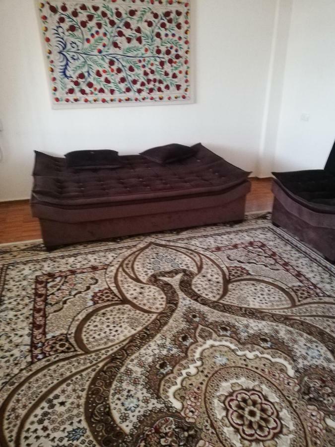 3Br Chorsu Apartamento Tashkent Exterior foto